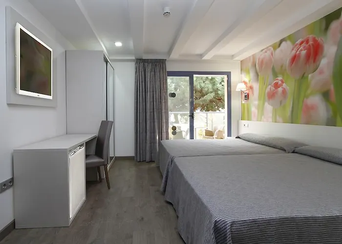 فندق Amaraigua (adults Only) مارغرَت دي مار