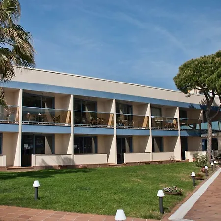 Amaraigua (adults Only)