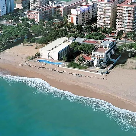 Amaraigua (adults Only)